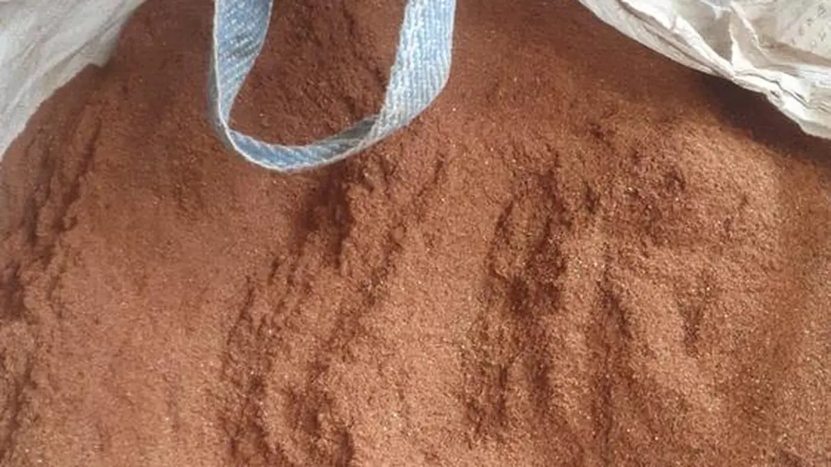 Big-bag içinde geri kazanılmış ince bakır granül — Velimeşe OSB’deki tesisimizden.